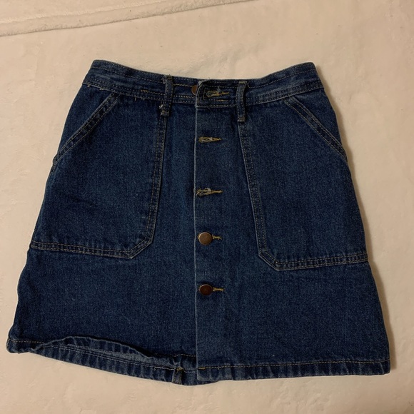 Carpenter jean skirt - Picture 2 of 3